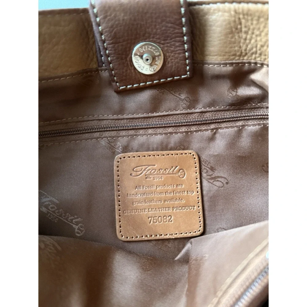 VTG Fossil 1954 #75082 Brown Pebbled Leather Messenger Purse Handbag‎